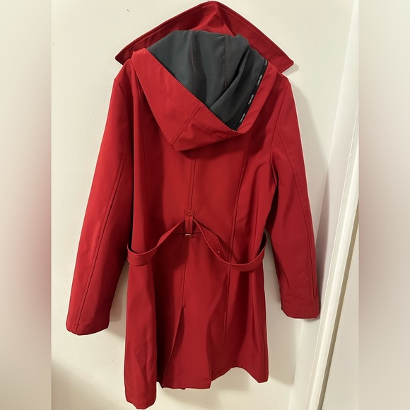 Spring/fall Rain coat red wine color CK never used - Picture 2 of 5